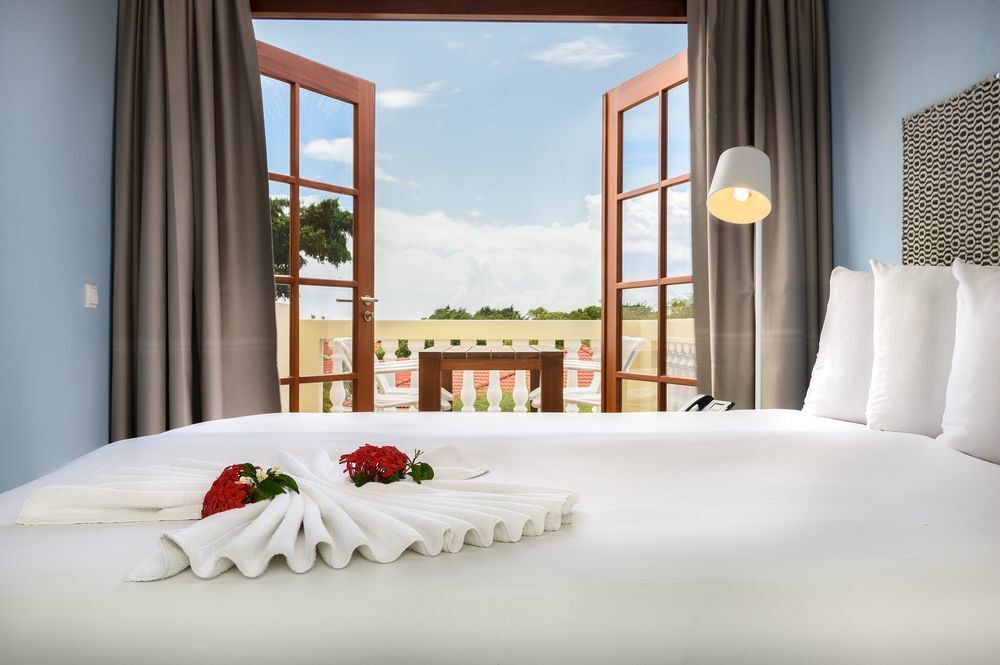 Livingstone Jan Thiel Resort Виллемстад Экстерьер фото
